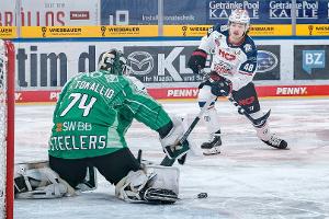 Ustorf-Sohn Jake verlängert in Nürnberg