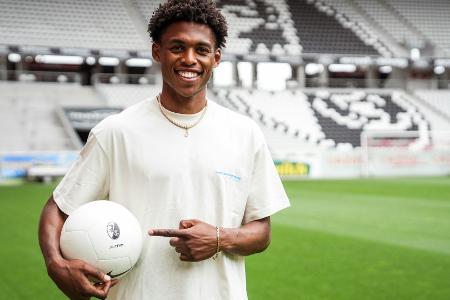 Freiburg verpflichtet Österreicher Adamu Freiburg verpflichtet Österreicher Adamu