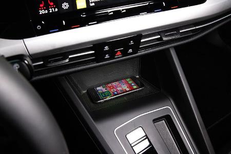 VW Golf VIII, Interieur