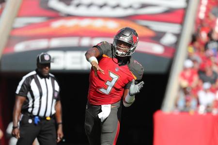 Platz 10: Jameis Winston (2019) | 5.109 Yards - Tampa Bay Buccanears