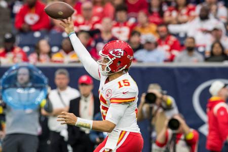 Platz 4: Patrick Mahomes (2022) | 5.250 Yards - Kansas City Chiefs