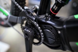Wie Sie die rostige Kette Ihres E-Bikes wieder in Form bringen