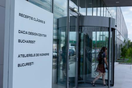 Dacia RumŠnien - Hauptquartier in Bukarest und Werk in Mioveni/Pitesti 