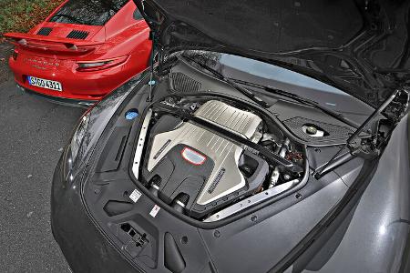 Porsche Panamera Turbo, Motor