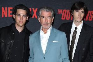Pierce Brosnan und seine Söhne: Stylisches Trio auf dem roten Teppich