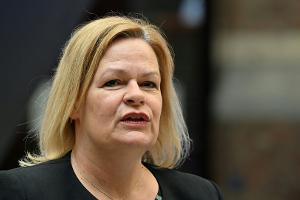 Faeser: Heim-EM 2024 wird "neue Maßstäbe setzen"