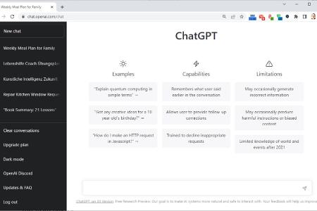 Chat-GPT informiert auf der Startseite über seine Möglichkeiten und Grenzen. Die Seite ist auf Englisch, aber Sie können mit dem Chatbot auf Deutsch kommunizieren.