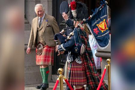 Charles III. in Schottland: König von zwei Feinden Charles III. in Schottland: König von zwei Feinden
