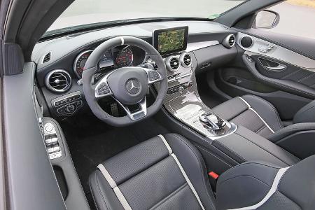 Mercedes-AMG C 63 S, Cockpit