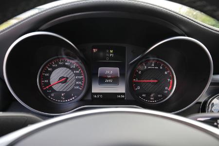 Mercedes-AMG C 63 S, Rundinstrumente