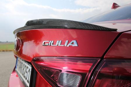 Alfa Romeo Giulia QV, Typenbezeichnung