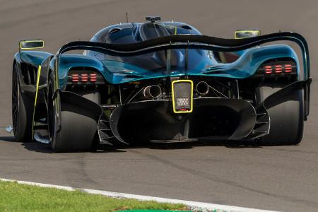 Aston Martin Valkyrie AMR Pro