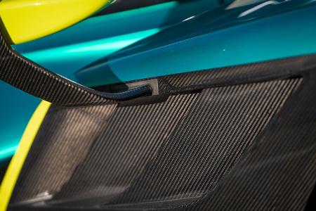 Aston Martin Valkyrie AMR Pro