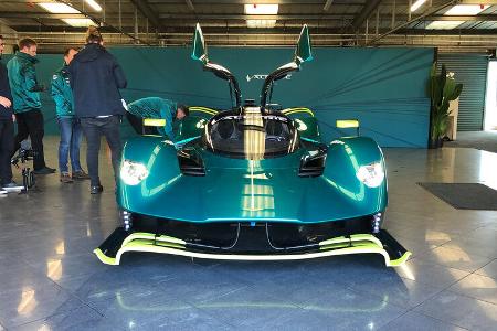 Aston Martin Valkyrie AMR Pro