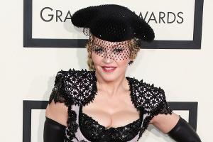 Madonna meldet sich zum ersten Mal seit Krankenhausaufenthalt