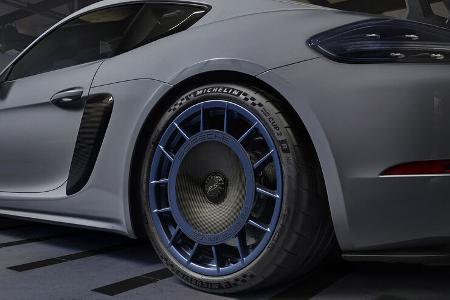 Porsche 718 Cayman GT4 RS mit Manthey Kit auf Nordschleife