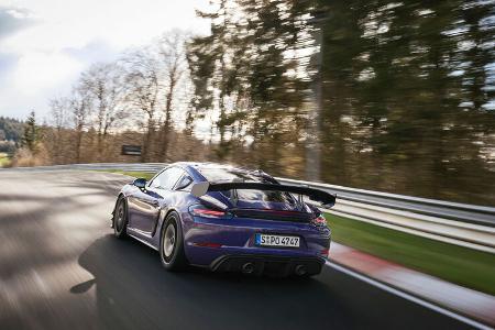 Porsche 718 Cayman GT4 RS mit Manthey Kit auf Nordschleife