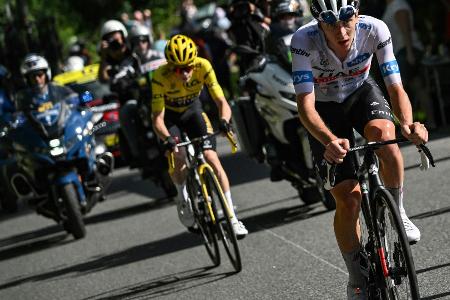 Tour de France: Motorräder behindern Pogacar und Rodriguez