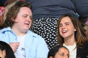 Lewis Capaldi und Emma Watson amüsieren sich in Wimbledon
