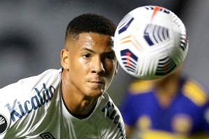 Chelsea holt brasilianischen Stürmer Angelo Gabriel