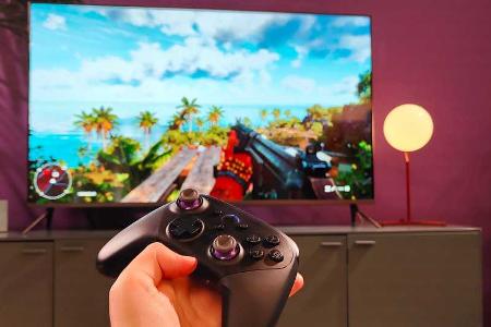 Amazon Luna hat von den Fehlern der Konkurrenz gelernt, indem es uns ermöglicht, alle Ubisoft-Spiele, die wir bereits gekauft haben, automatisch auf Luna zu besitzen. Zusätzlich bietet Luna die Ubi-Flatrate an, bei der wir Zugriff auf alle Ubisoft-Spiele haben, und das nur für einen Aufpreis von 3 Euro pro Monat.