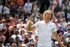 Tennis: Zverev locker ins Viertelfinale von Bastad