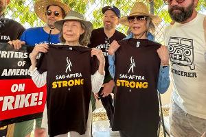 Jane Fonda und Lily Tomlin schließen sich Schauspiel-Streik an