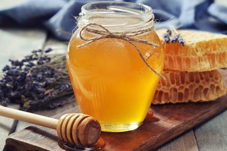 Honig, Ysop und mehr: Drei heilende Rezepte aus der Bienenapotheke