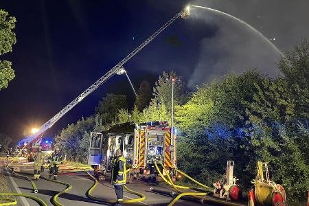 Lauffen: Grossbrand zerstoert Firma