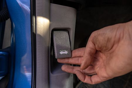 Das können Sie tun, wenn sich die Motorhaube nicht öffnen lässt Das können Sie tun, wenn sich die Motorhaube nicht öffnen lässt