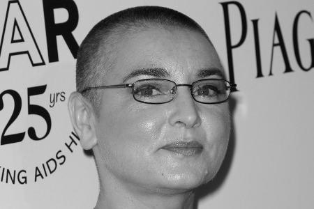 Sinéad O'Connor: So trauern die Stars um die Sängerin Sinéad O'Connor: So trauern die Stars um die Sängerin