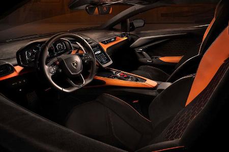 Lamborghini Revuelto
