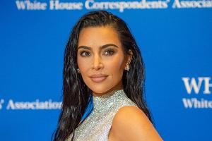 "Fundament unser Familie": Kim Kardashian feiert ihre Großmutter