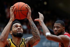 BBL: Roberson bleibt in Ludwigsburg, Ugbo geht