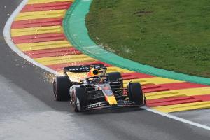 Sprint-Pole für Überflieger Verstappen in Spa