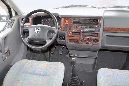 Cockpit im VW T4