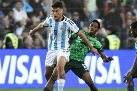 Tottenham verpflichtet Mittelstürmer-Talent Tottenham verpflichtet Mittelstürmer-Talent