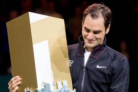 Der älteste Top-Spieler aller Zeiten - Am 16. Februar 2018 erklimmt Roger Federer nach fünfeinhalb Jahren Abstinenz erneut den Thron der Tennis-Welt. Mit 36 Jahren, sechs Monaten und elf Tagen ist der Schweizer der älteste Akteur, der jemals von der Spitze grüßte.