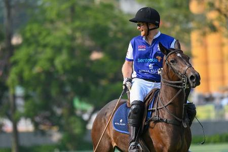 Prinz Harry hoch zu Ross: Polospiel für den guten Zweck in Singapur Prinz Harry hoch zu Ross: Polospiel für den guten Zweck in Singapur