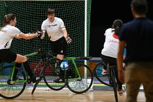 Radball-Teams holen WM-Gold - auch Kunstfahrerin Dandl siegt
