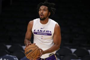 292 NBA-Spiele: Alba holt Sterling Brown