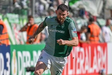 Oliver Burke (ab 59.) - Note: 4,0 - War offensiv nach seiner Einwechslung zunächst ein Aktivposten und bot ständig Flügelläufe an. Seine Flanken kamen aber kaum einmal an. Defensiv auf der Position zunehmend überfordert.