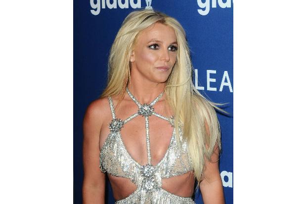Britney Spears ist wieder einmal solo. Vergangene Woche wurde bekannt, dass ihr Mann Sam Asghari die Scheidung eingereicht hat. Was genau vorfiel, ist bislang hauptsächlich Gegenstand von Spekulatione ... Britney Spears ist wieder einmal solo. Vergangene Woche wurde bekannt, dass ihr Mann Sam Asghari die Scheidung eingereicht hat. Was genau vorfiel, ist bislang hauptsächlich Gegenstand von Spekulatione ...