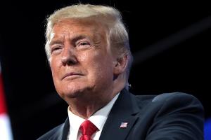 Donald Trump nutzt sein Polizeifoto für den Wahlkampf