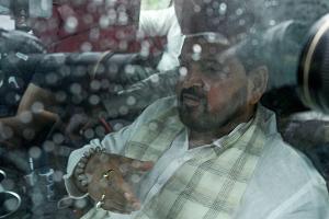Indien nach Skandal um Ex-Präsident suspendiert