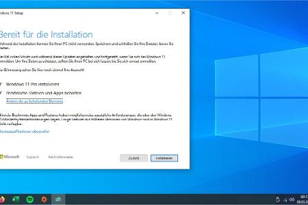 Nachdem die Migration abgeschlossen ist, steht das Upgrade an: Da der neue Computer die Systemanforderungen von Windows 11 erfüllt, ist es möglich, das vorherige Windows-Betriebssystem auf die aktuelle Version zu aktualisieren.