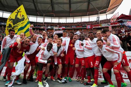 Platz 29: RB Leipzig - 444 Punkte - Spiele: 240 | Siege: 129 | Unentschieden: 57 | Niederlagen: 54 | Tore: 470:272 (+198)