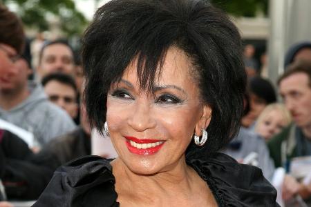 Legendäre Bond-Frau wird mit eigener Briefmarken-Kollektion geehrt Legendäre Bond-Frau wird mit eigener Briefmarken-Kollektion geehrt