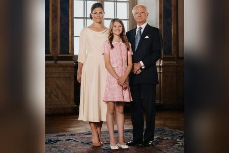Zum 50. Thronjubiläum: Seltenes Familienbild mit allen Schweden-Royals