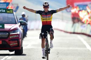 Nach Einbruch am Vortag: Evenepoel gewinnt 14. Vuelta-Etappe